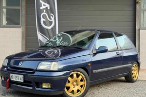 RENAULT Clio 2.0i 16V cat Williams