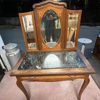 mobile da camera per truccarsi