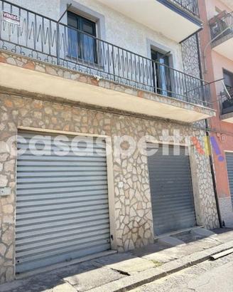 Appartamento di 111 m² con 3 locali a Caggiano