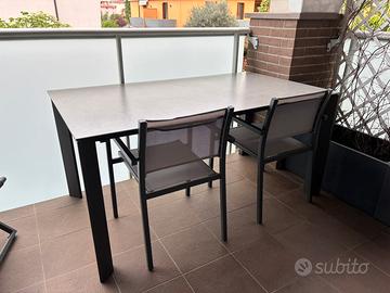 Tavolo allungabile in ceramica 160 (220) cm