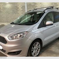 FORD Tourneo Courier 1.0 EcoBoost 100 CV TITANIUM