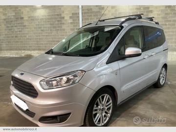 FORD Tourneo Courier 1.0 EcoBoost 100 CV TITANIUM