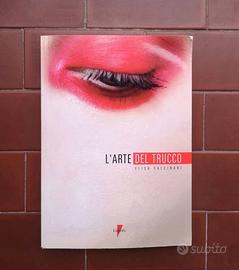 L'arte del Trucco di Elisa Calcinai Makeup Book