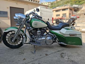 Harley-davidson Road King C.V.O. 110
