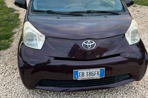 Toyota iq neopatentati