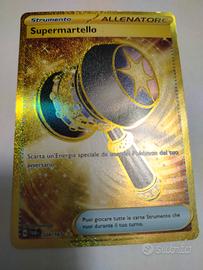 Carta Pokemon SUPER MARTELLO dorata full art 