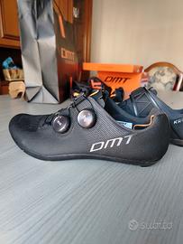 scarpe da ciclista marca dmt
