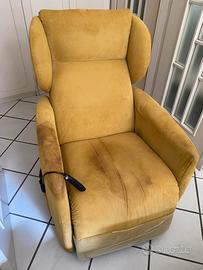 Poltrona relax elettrica reclinabile