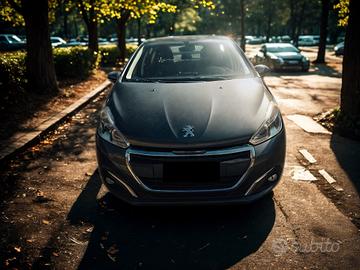 Peugeot 208 82CV 5 Porte Active