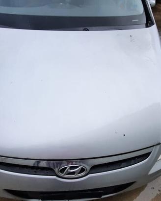 HYUNDAI I30 2010 - COFANO ANTERIORE