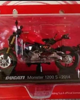 Modellino moto ducati