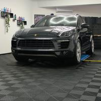 Porsche Macan  S