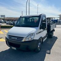 Iveco daily 35c12 gru e ribaltabile trilaterale