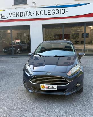 Ford Fiesta 1.2 60CV 5 porte Titanium