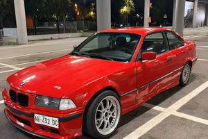 BMW Serie 320i Coupé (E36) – M Sport