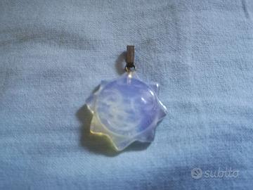 Ciodolo in pietra di luna