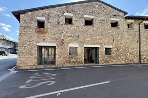 UFFICIO A RODENGO SAIANO