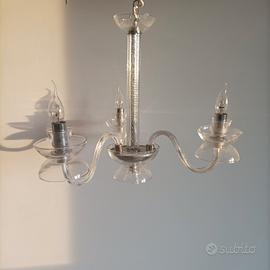 Lampadario a candeliere in vetro