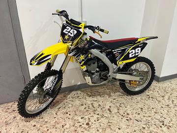 Suzuki rmz 250
