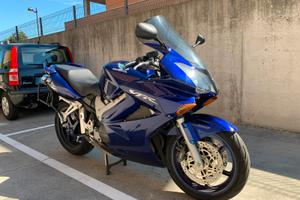 Honda  VFR 800 V-tech 2005