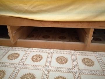 letto divano in pino di Svezia 