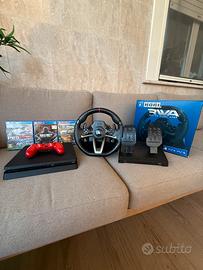 PS4 Slim + Controller + Volante HORI + 3 Giochi
