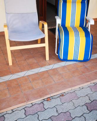 Sedia da interno ed esterno e Sdraio  reclinabile 