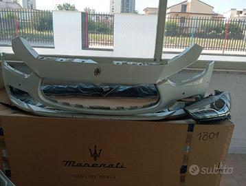 Paraurti anteriore e faro sx Maserati ghibli