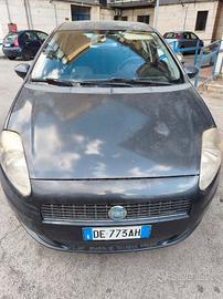 fiat grande punto GPL anno 2007 285000