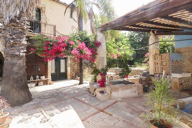 Cascina/Casale - Siracusa
