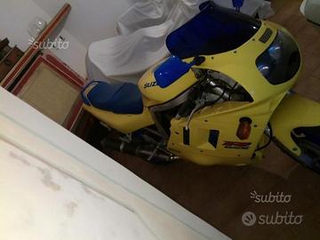 Suzuki GSX R 750 - 1991