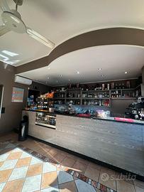Bar con immobile