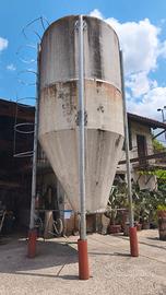 Silos in vetroresina