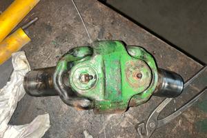 Semiasse John deere usato