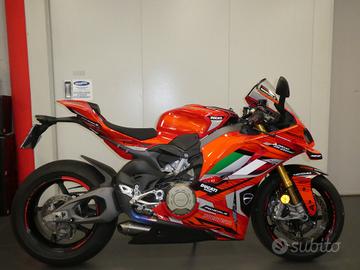 Ducati Panigale V4 S 2025