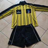 
Vintage 3 maglie arbitro F.I.G.C.
1) completo dia