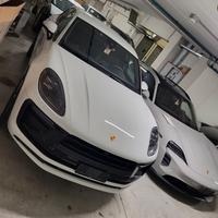 PORSCHE MACAN T