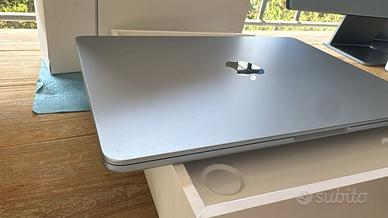 MacBook Air 13″ M4 Ram 16 GB, SSD 256GB Ex Nuovo