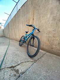Bici rockrider 5.0 24”