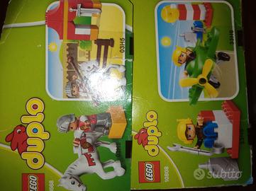 LEGO Duplo "Town 10568 Cavaliere" e "Aereo 10808"