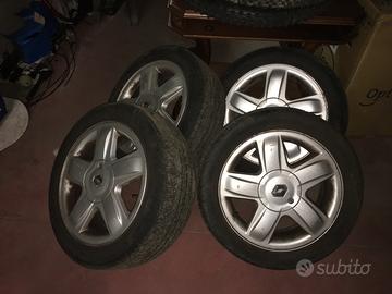 Ruote Renault Clio 1.4 16v + gomme neve