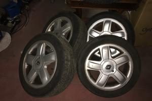 Ruote Renault Clio 1.4 16v + gomme neve