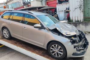 Skoda Octavia INCIDENTATA