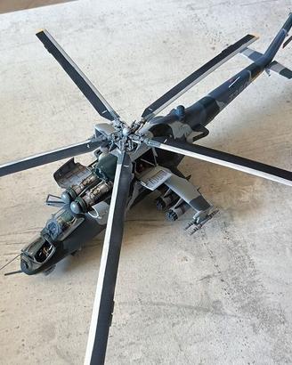 2 elicotteri 1/48