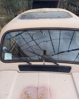 Renault 4 parisienne