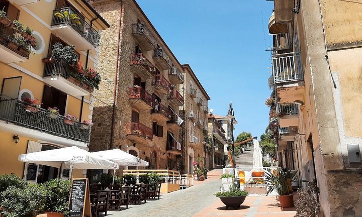 Annuncio di Cessione Attività - Bar Bruschetteria