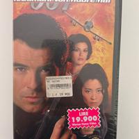 007  Il domani non muore mai VHS SIGILLATA