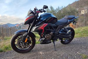 voge brivido 300 r 2021