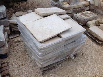 Pavimento affascinante di recupero