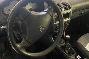 Macchina perfetta per neo patentati Peugeot 206